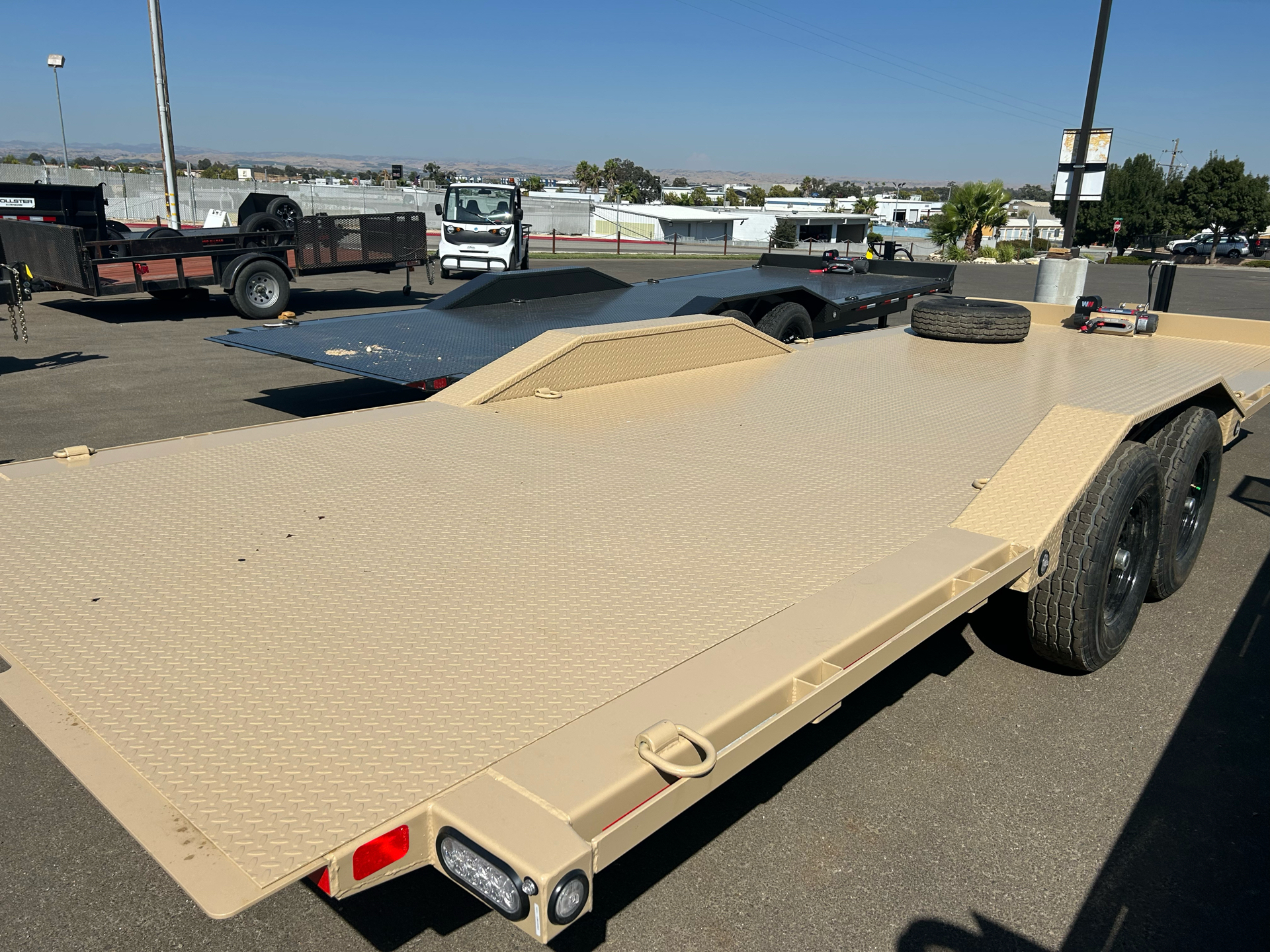 2024 MAXX-D TRAILERS 24x102 14K CHANNEL POWER TILT in Paso Robles, California - Photo 5