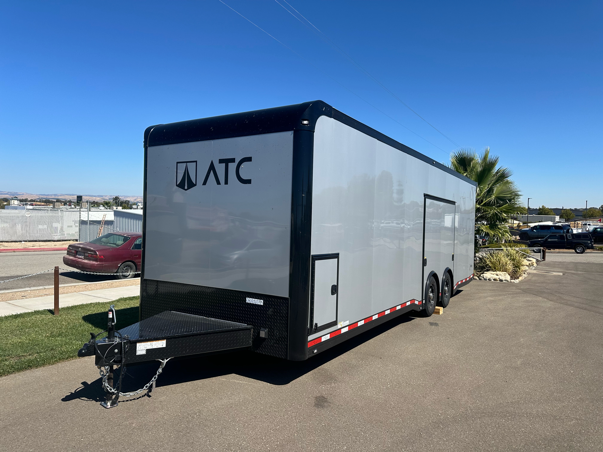 2025 ATC 8.5X28 HD ENCLOSED CAR HAULER 13K ROM550 in Paso Robles, California - Photo 1