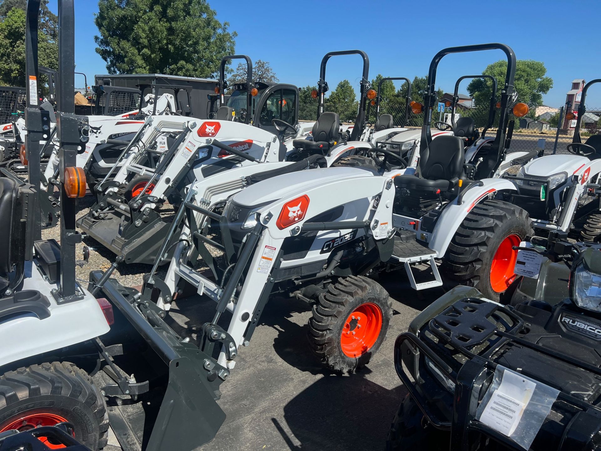 2024 Bobcat CT2025 Compact Tractor HST in Paso Robles, California - Photo 4