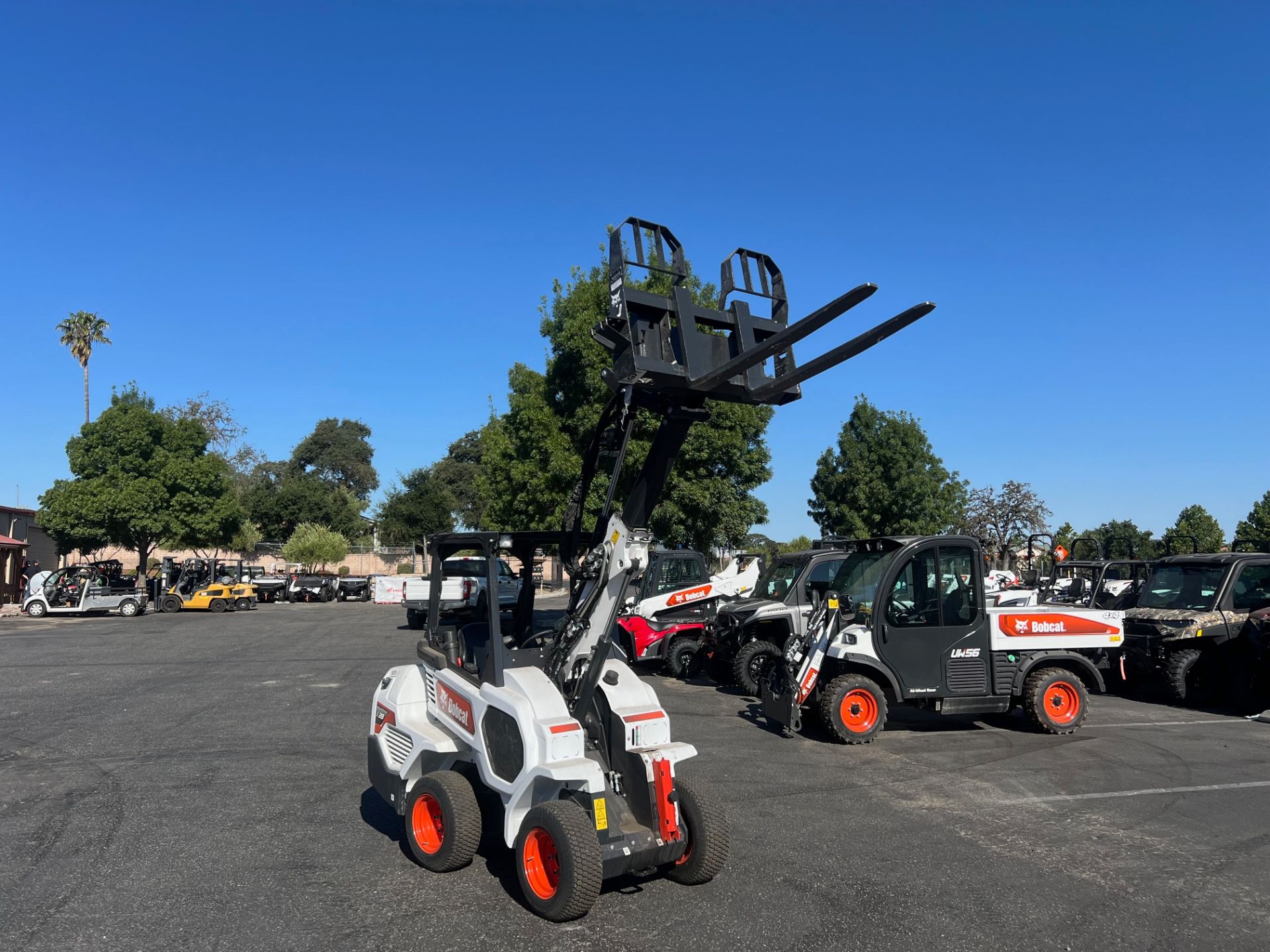 2023 Bobcat L28 Small Articulated Loader in Paso Robles, California - Photo 11