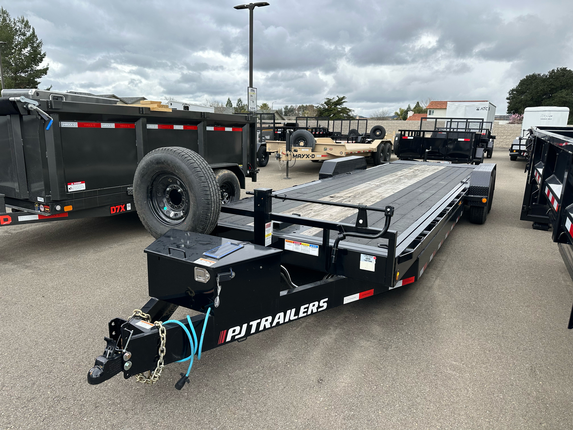 2024 PJ Trailers 7X24 POWERED FULL TILT (TF) in Paso Robles, California - Photo 2