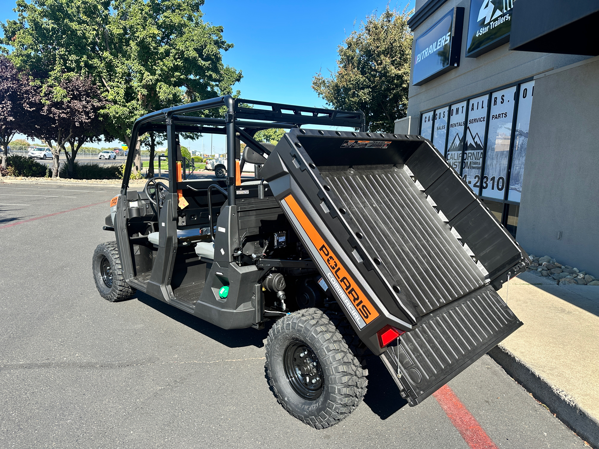 2024 Polaris Commercial Pro XD Full-Size Diesel Crew in Elk Grove, California - Photo 3