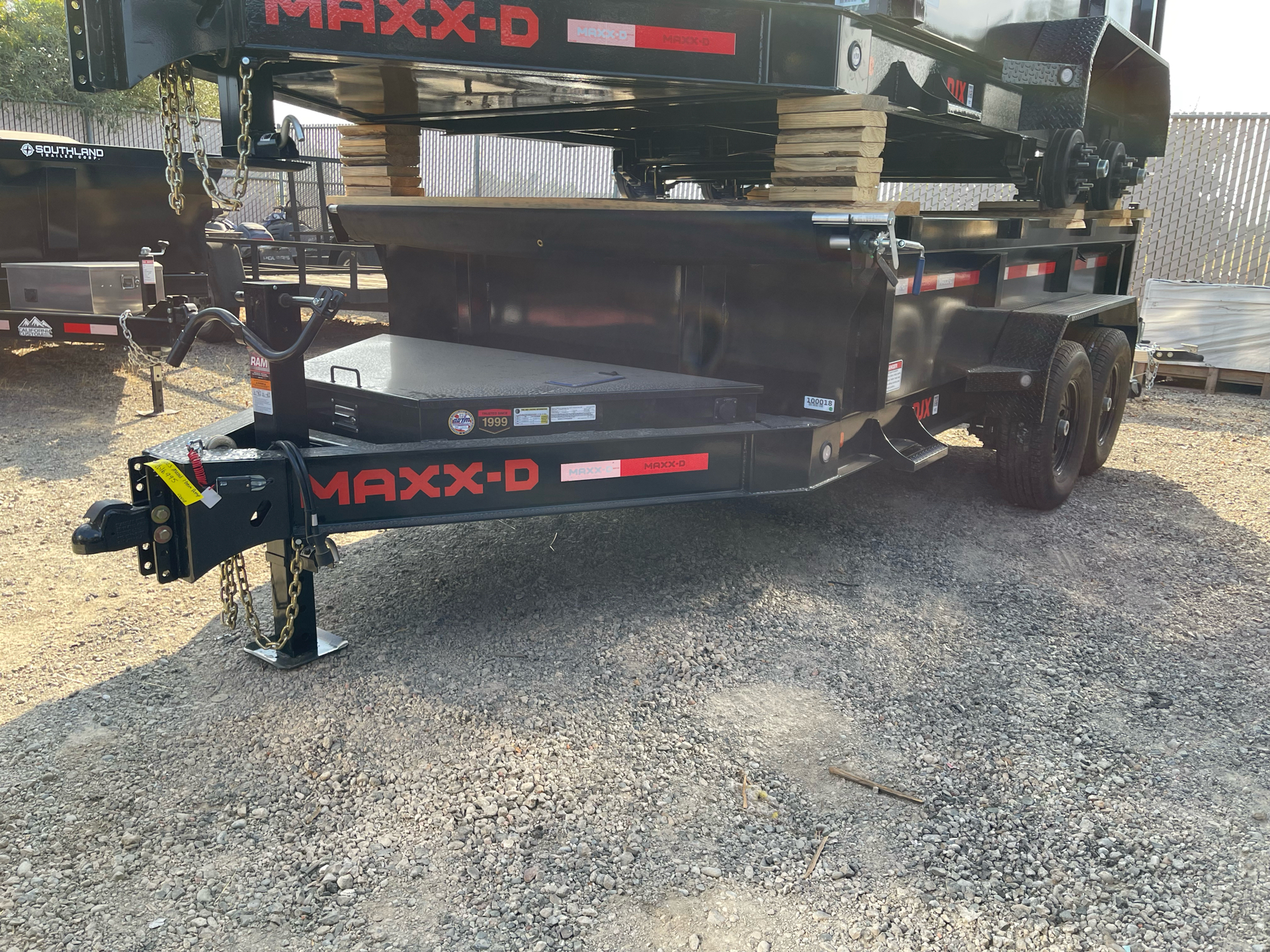 2023 MAXX-D TRAILERS 12' x 83" I BEAM DUMP DJX in Elk Grove, California - Photo 1