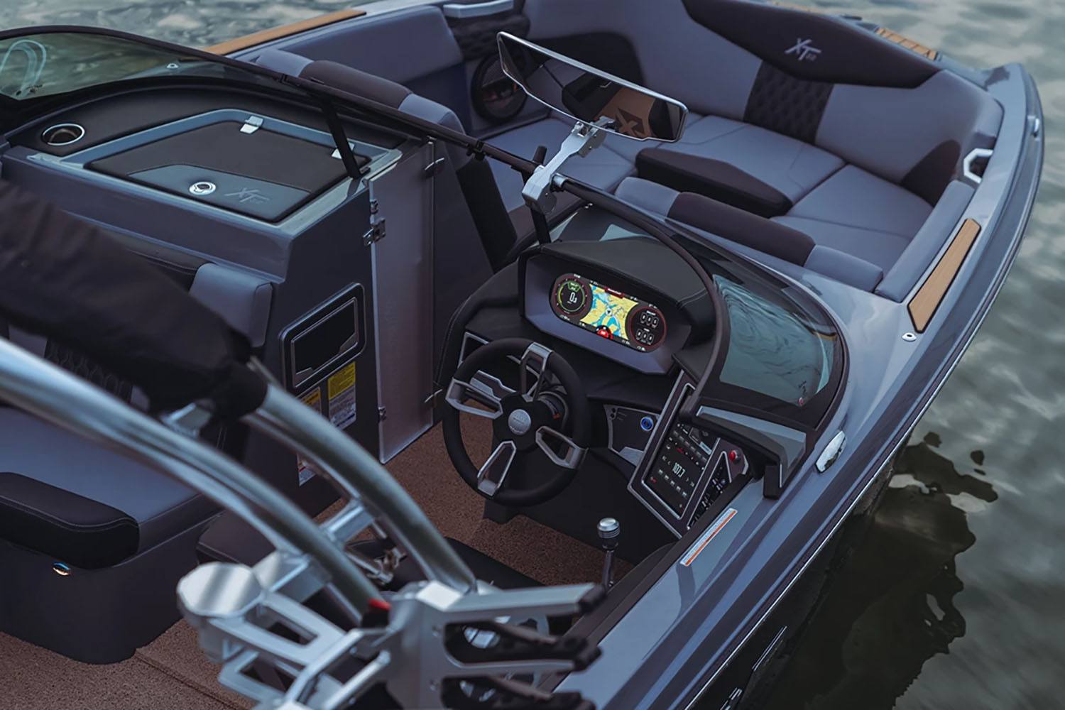 2025 Mastercraft XT22 in Elk Grove, California - Photo 12