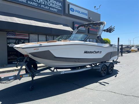 2024 Mastercraft XT22 in Elk Grove, California - Photo 1