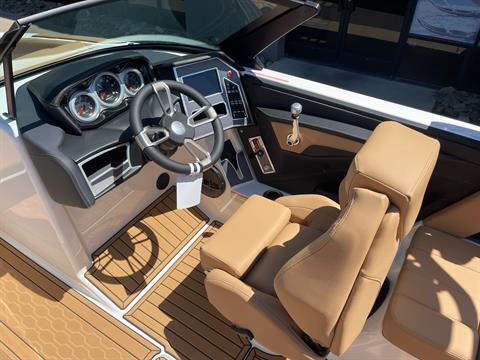 2024 Mastercraft XT22 in Elk Grove, California - Photo 16