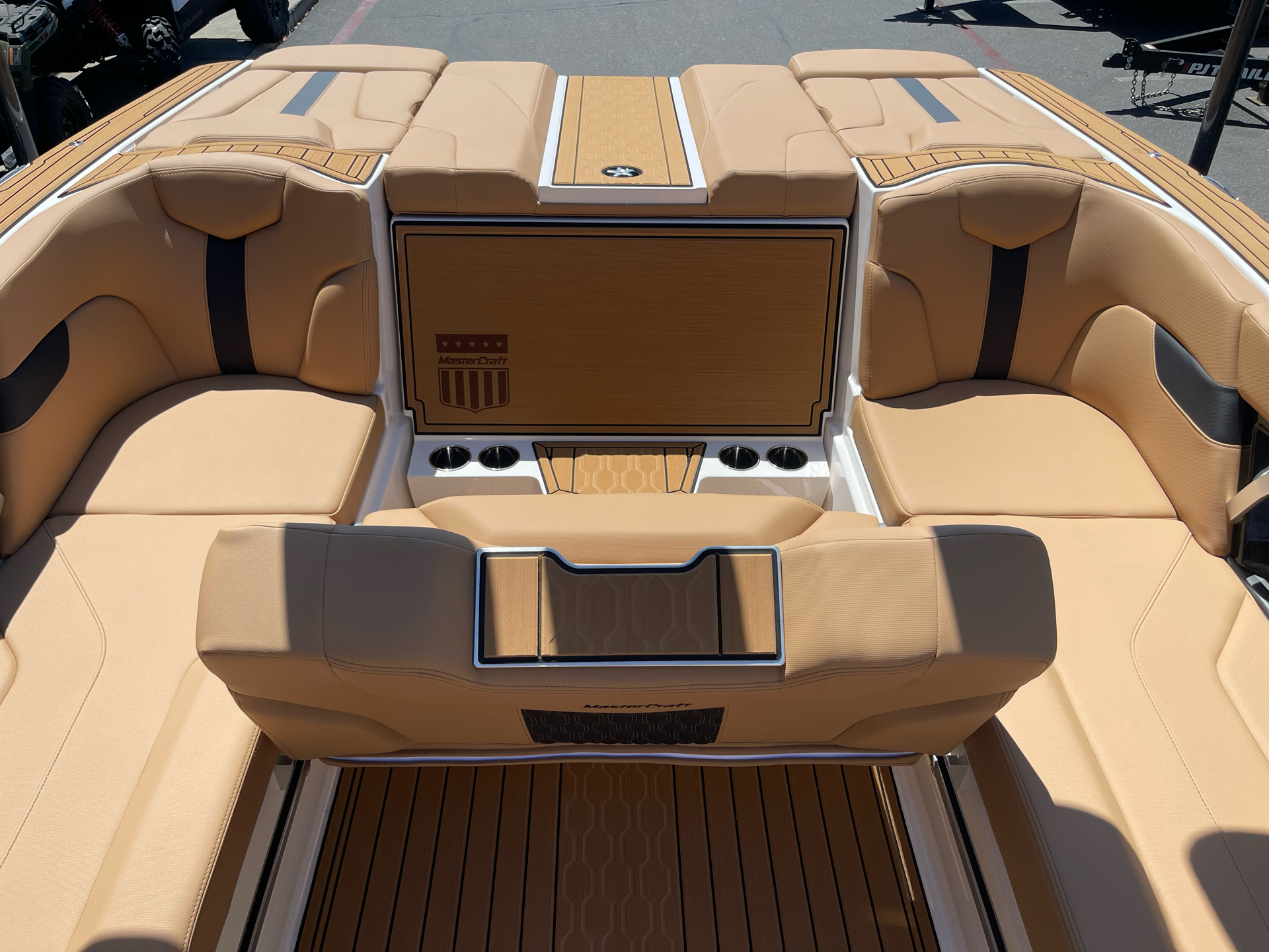 2024 Mastercraft XT22 in Elk Grove, California - Photo 21