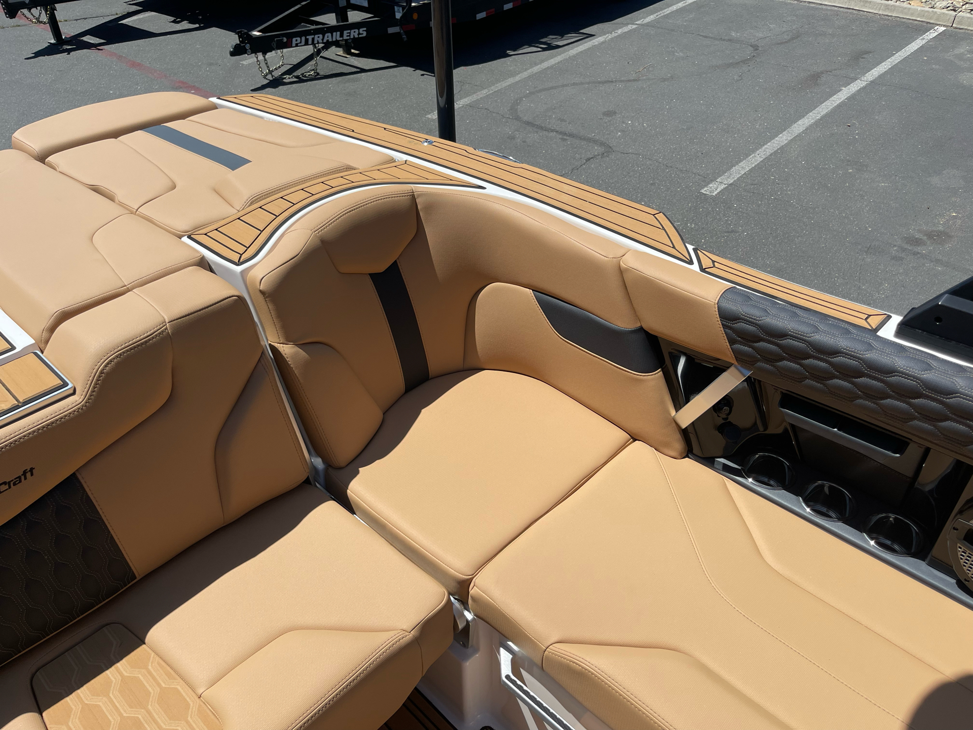 2024 Mastercraft XT22 in Elk Grove, California - Photo 22