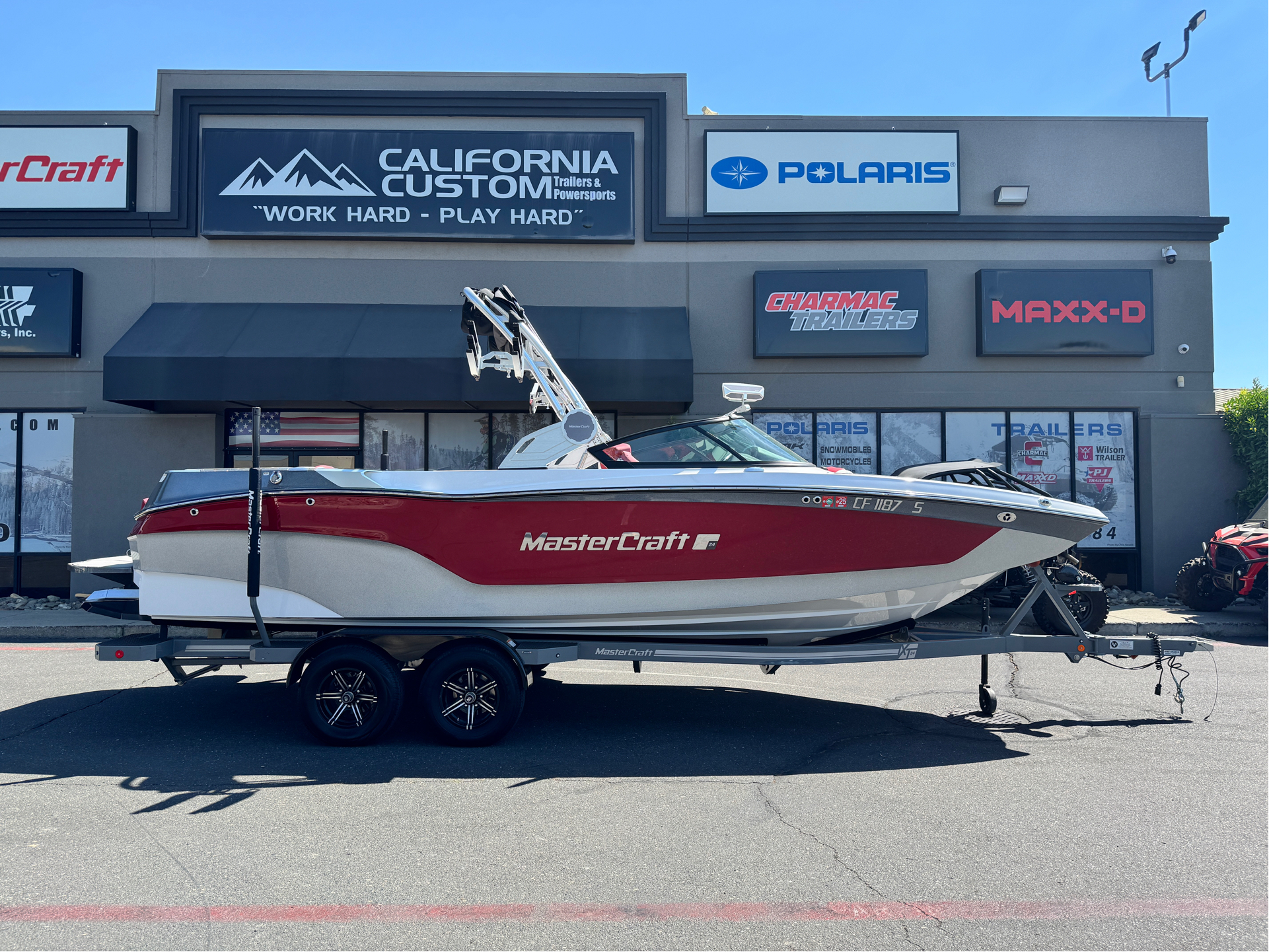 2022 Mastercraft XT24 in Elk Grove, California - Photo 1