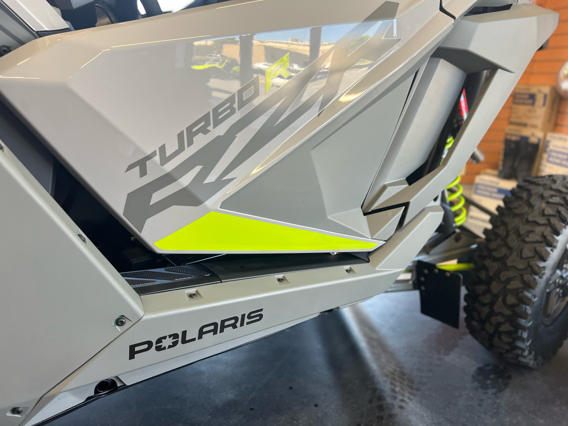2022 Polaris RZR Turbo R Ultimate in Elk Grove, California - Photo 3