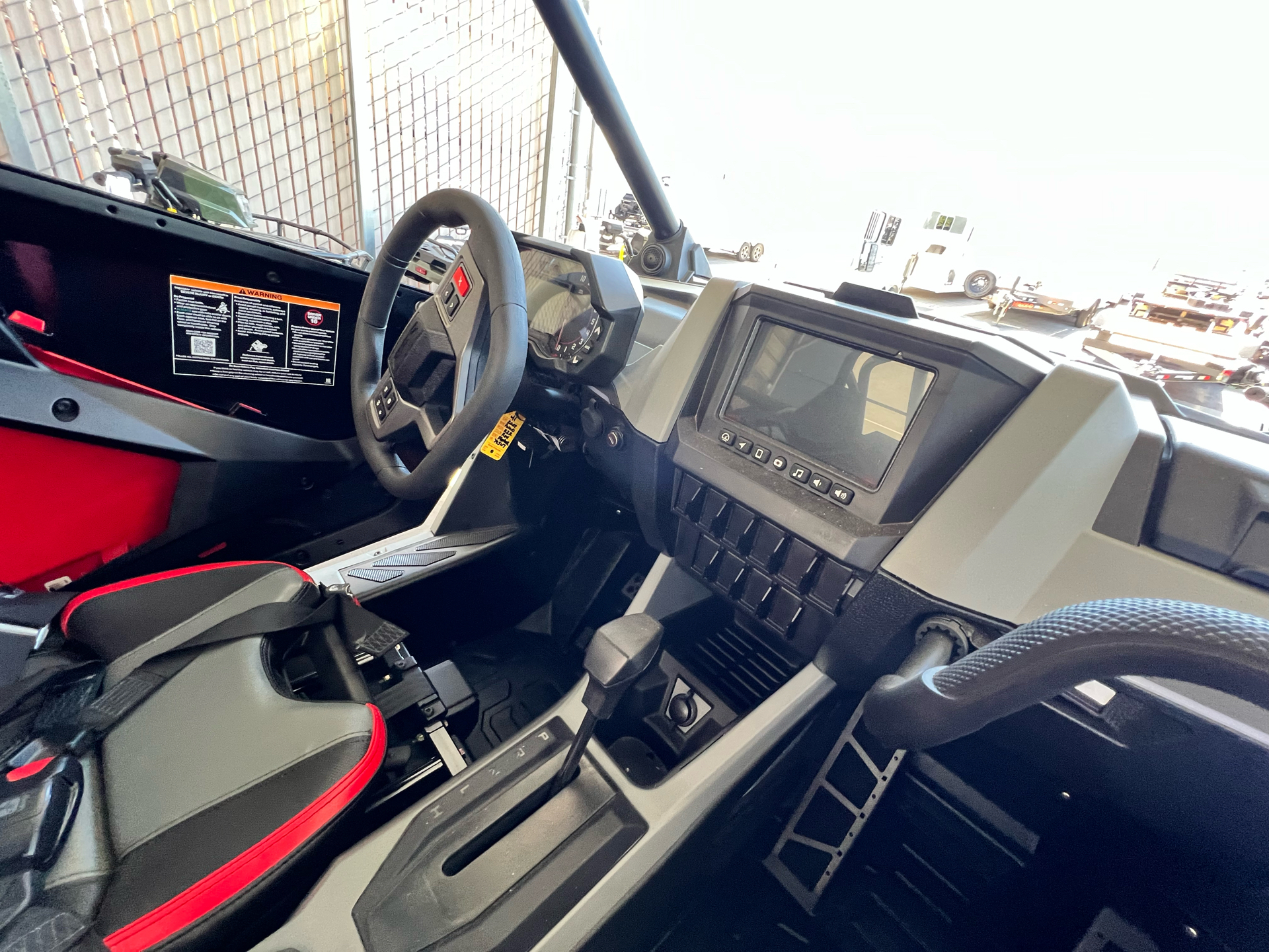 2022 Polaris RZR Turbo R 4 Ultimate in Elk Grove, California - Photo 4