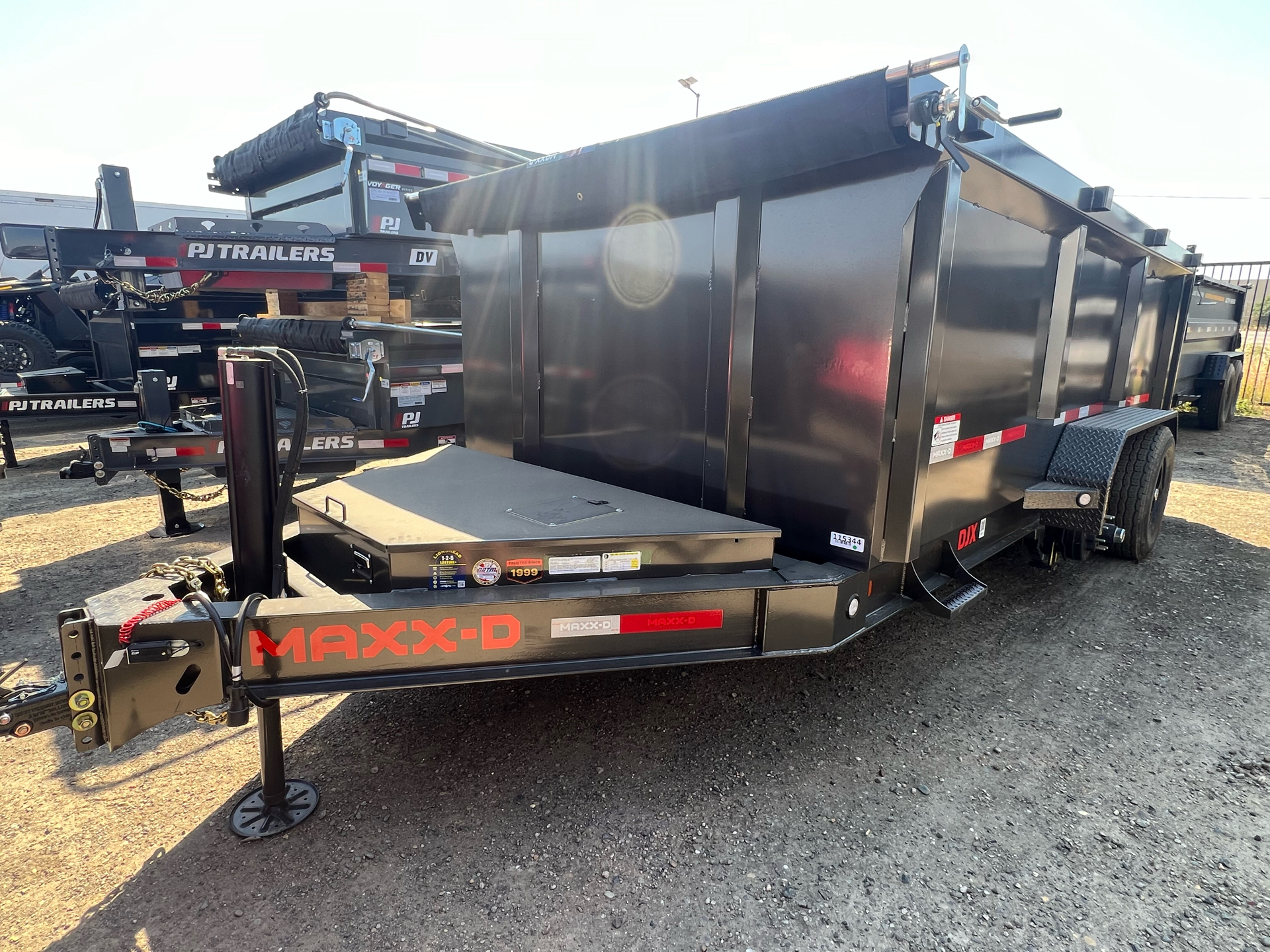 2024 MAXX-D TRAILERS 7x14x4 DUMP DJX 14K in Elk Grove, California - Photo 1