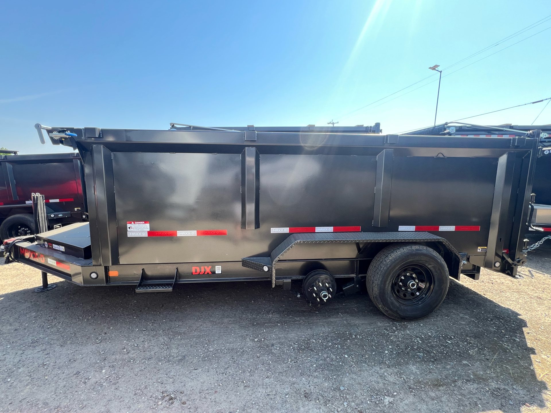 2024 MAXX-D TRAILERS 7x14x4 DUMP DJX 14K in Elk Grove, California - Photo 3