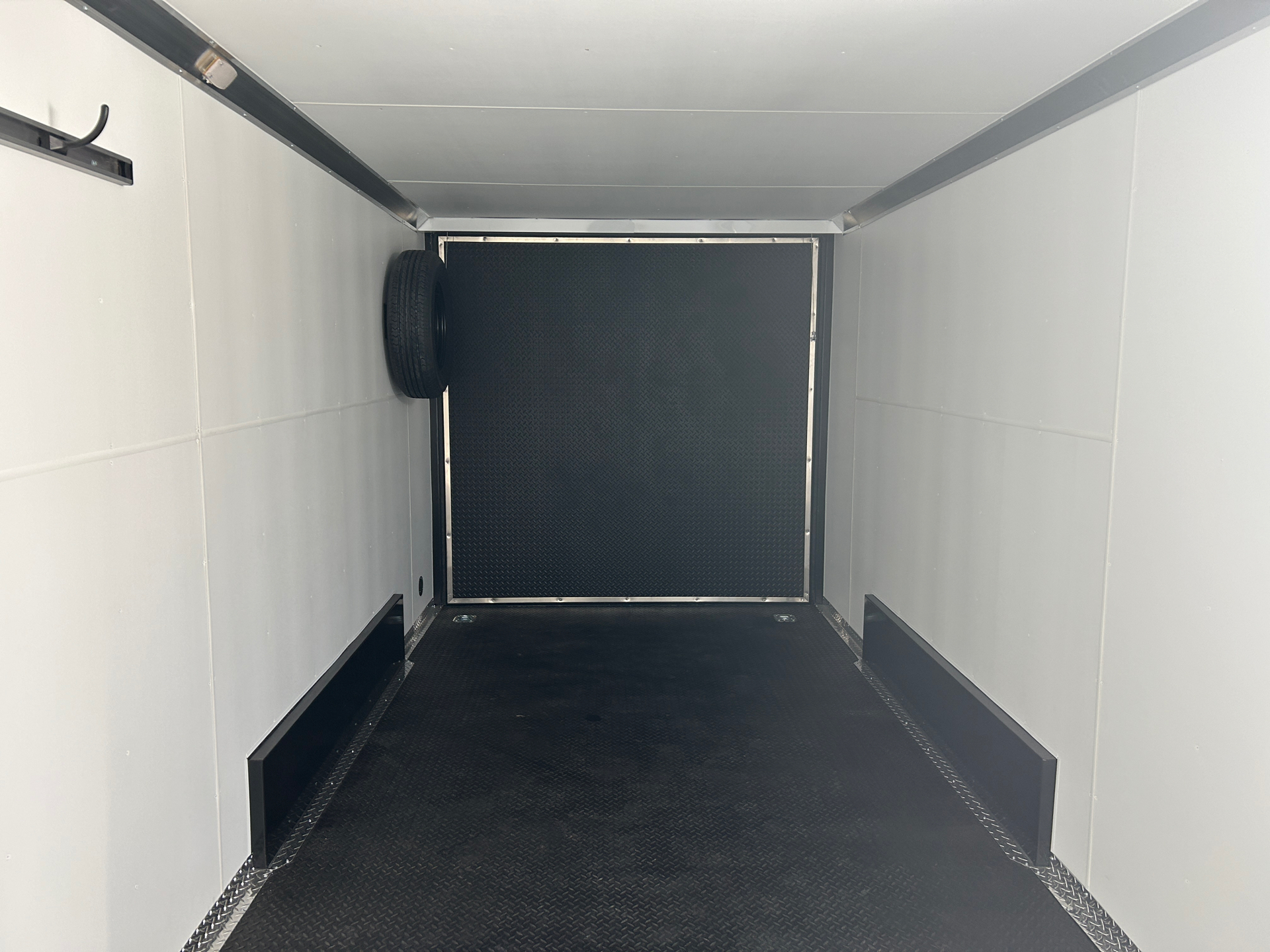 2024 Charmac Trailers 7.5X18 Stealth Cargo 7K in Elk Grove, California - Photo 4