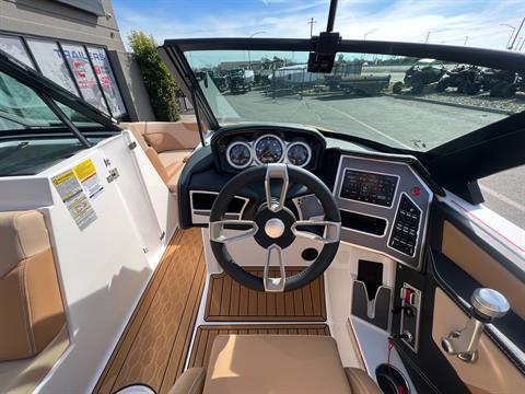 2024 Mastercraft XT20 in Elk Grove, California - Photo 11