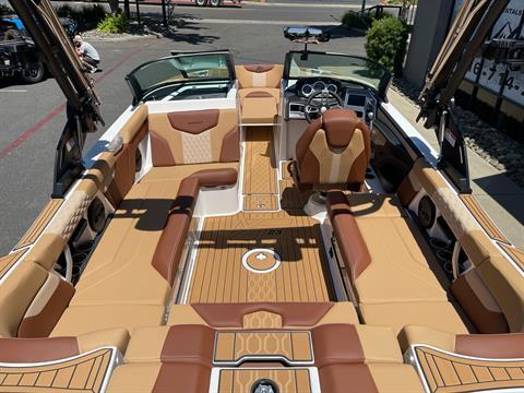 2024 Mastercraft XT23 in Elk Grove, California - Photo 12