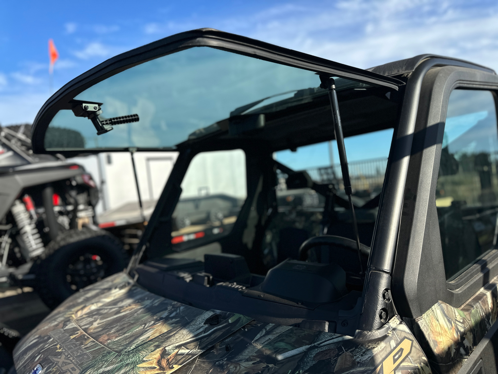 2023 Polaris Ranger Crew XP 1000 NorthStar Edition Ultimate - Ride Command Package in Elk Grove, California - Photo 9