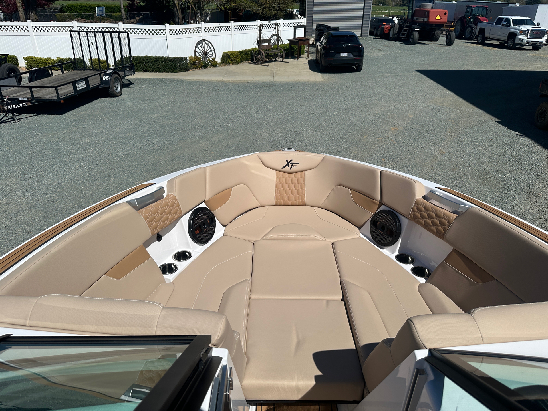 2024 Mastercraft XT 25 in Elk Grove, California - Photo 12