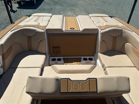 2024 Mastercraft XT 25 in Elk Grove, California - Photo 14