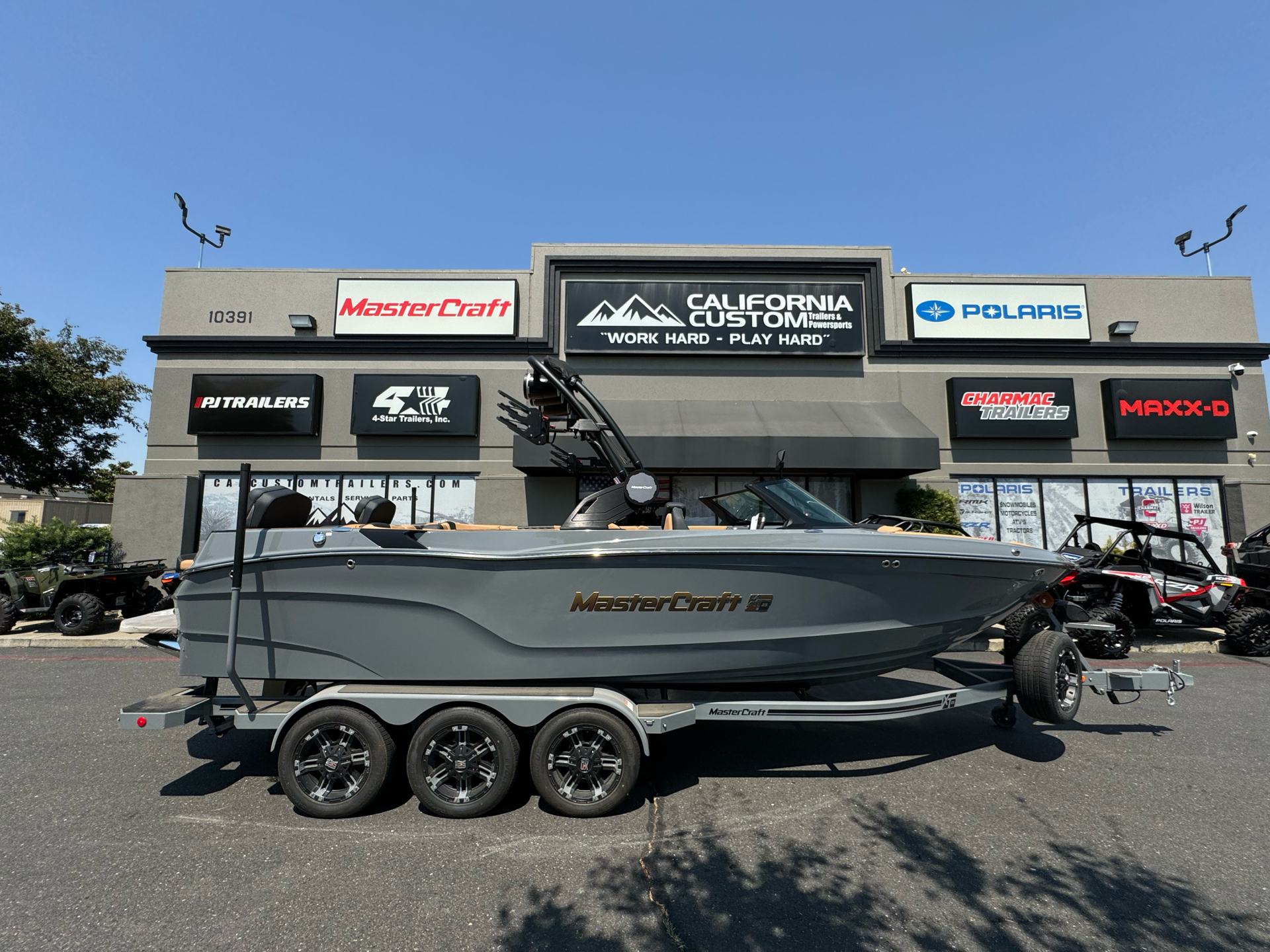 2024 Mastercraft XT 25 in Elk Grove, California - Photo 1