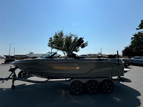 2024 Mastercraft XT 25 in Elk Grove, California - Photo 6