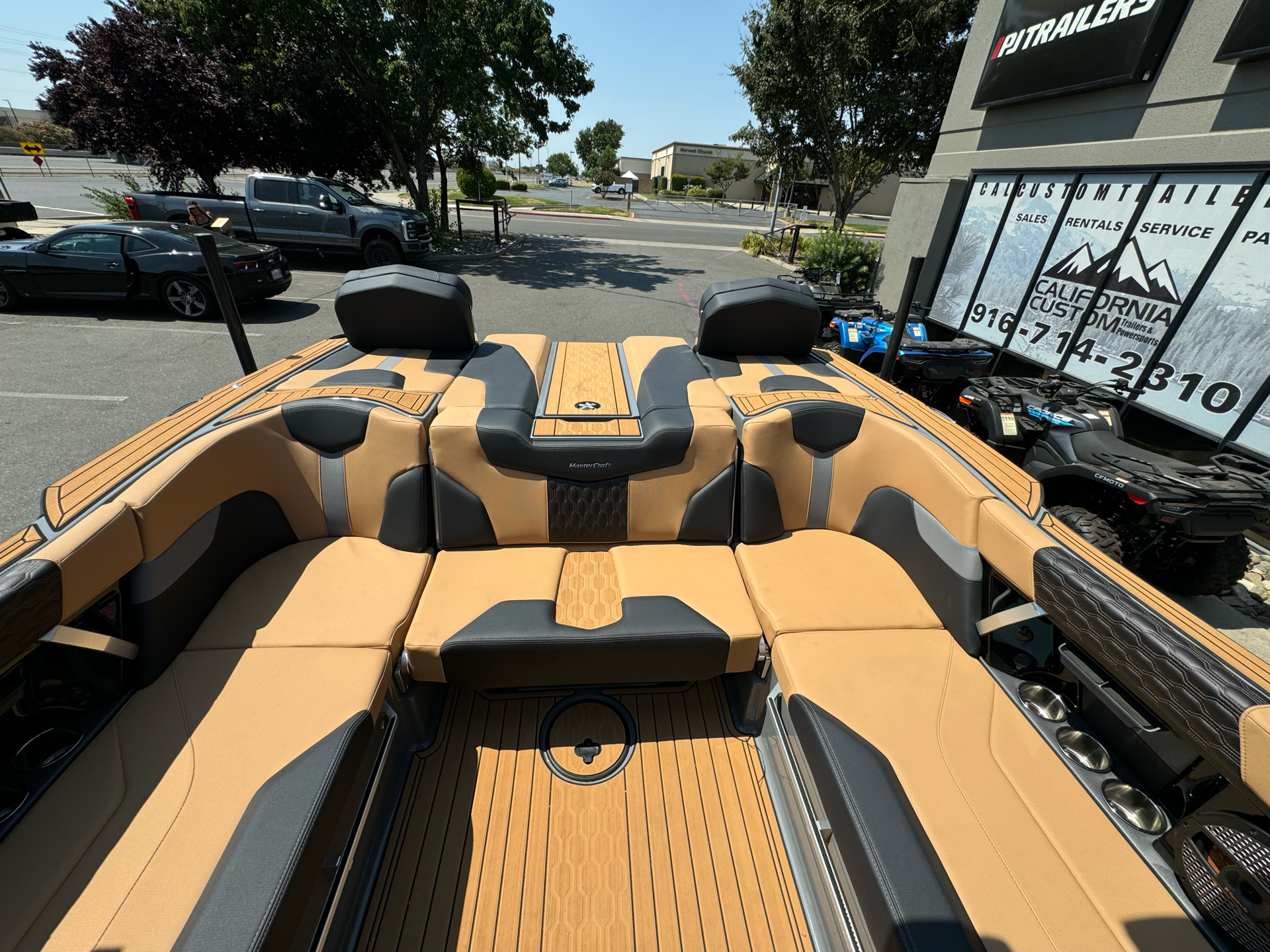 2024 Mastercraft XT 25 in Elk Grove, California - Photo 12