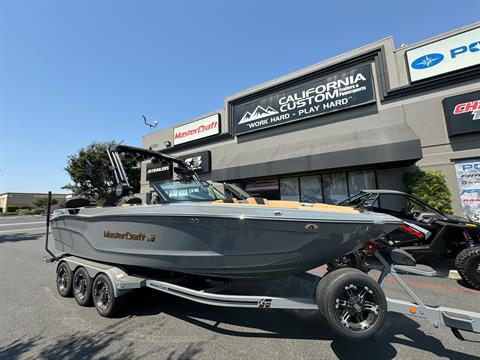 2024 Mastercraft XT 25 in Elk Grove, California - Photo 2