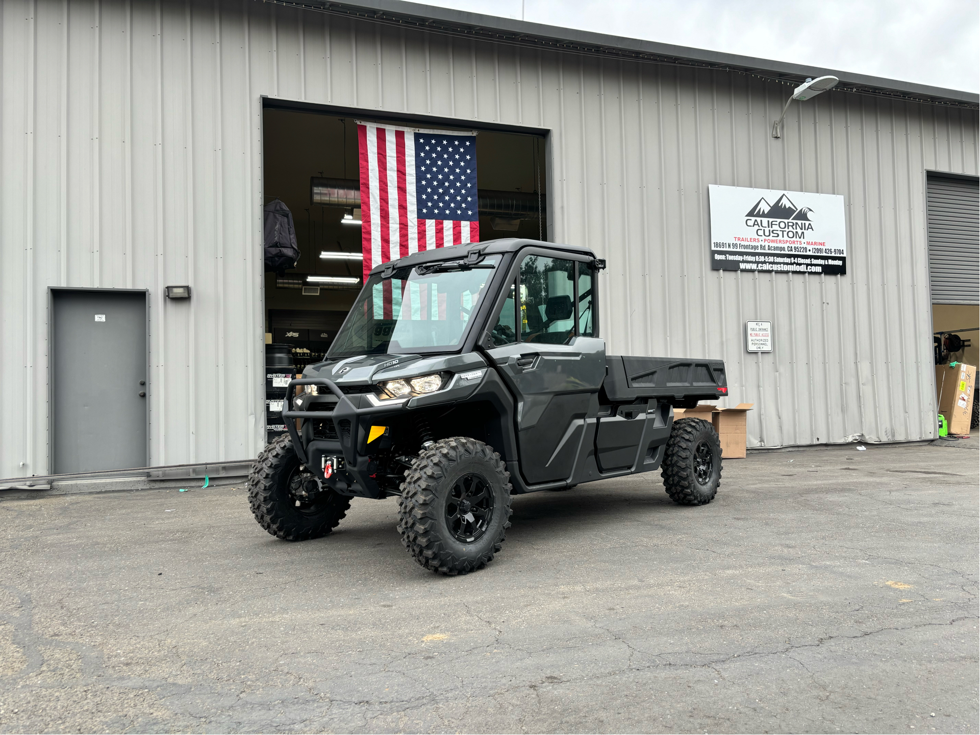 2024 Can-Am Defender Pro Limited CAB HD10 in Acampo, California - Photo 2
