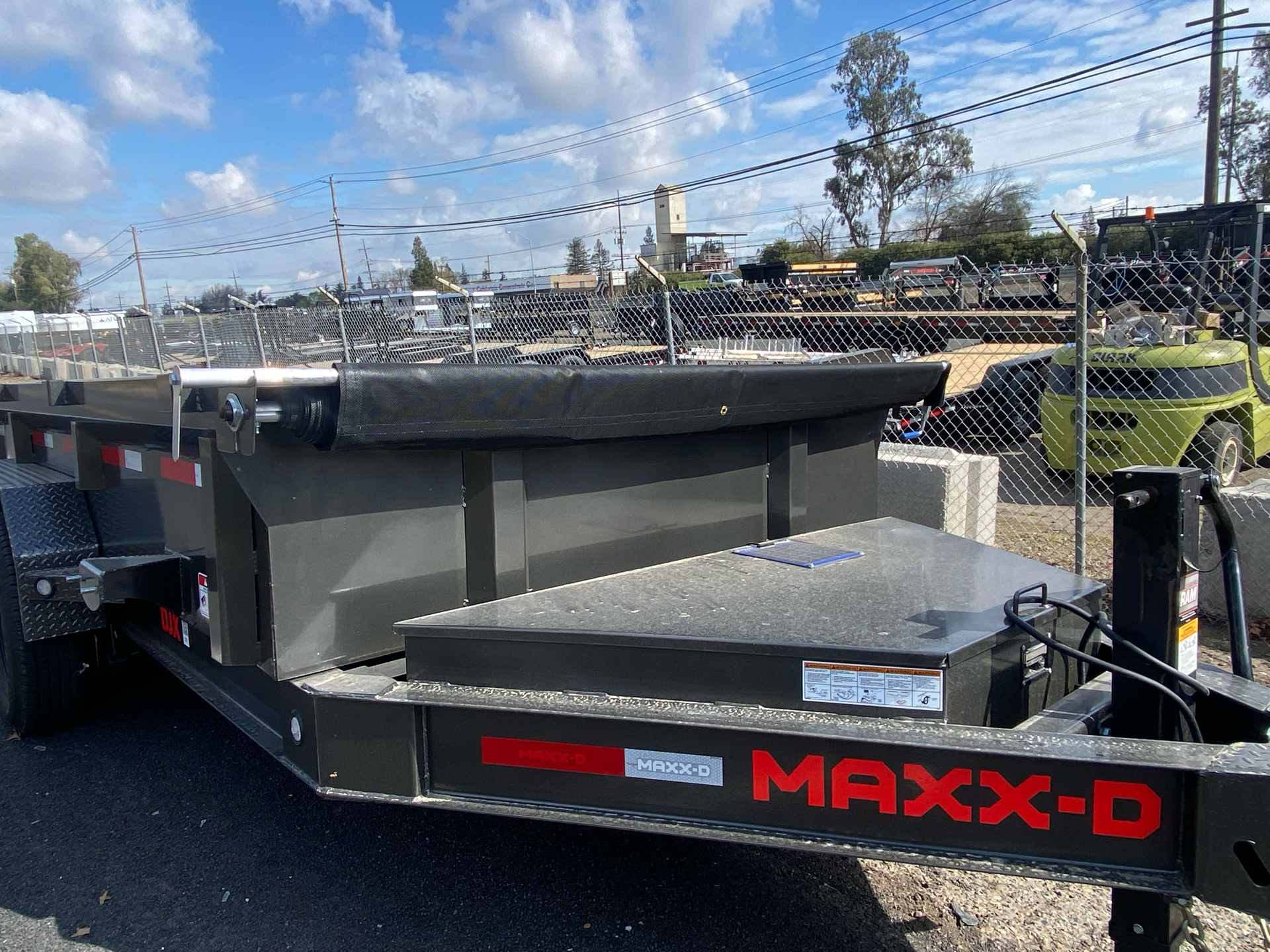 2022 MAXX-D Trailers 14' x 83" 14K I Beam Dump in Acampo, California - Photo 3