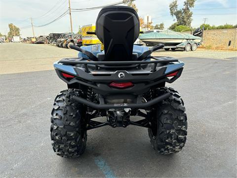 2025 Can-Am Outlander MAX XT 700 in Acampo, California - Photo 10