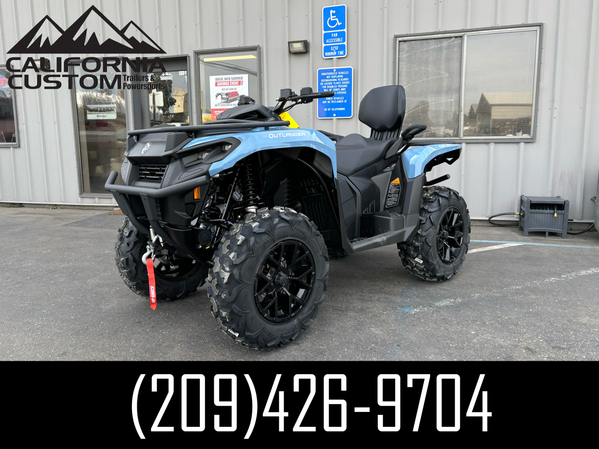 2025 Can-Am Outlander MAX XT 700 in Acampo, California - Photo 1