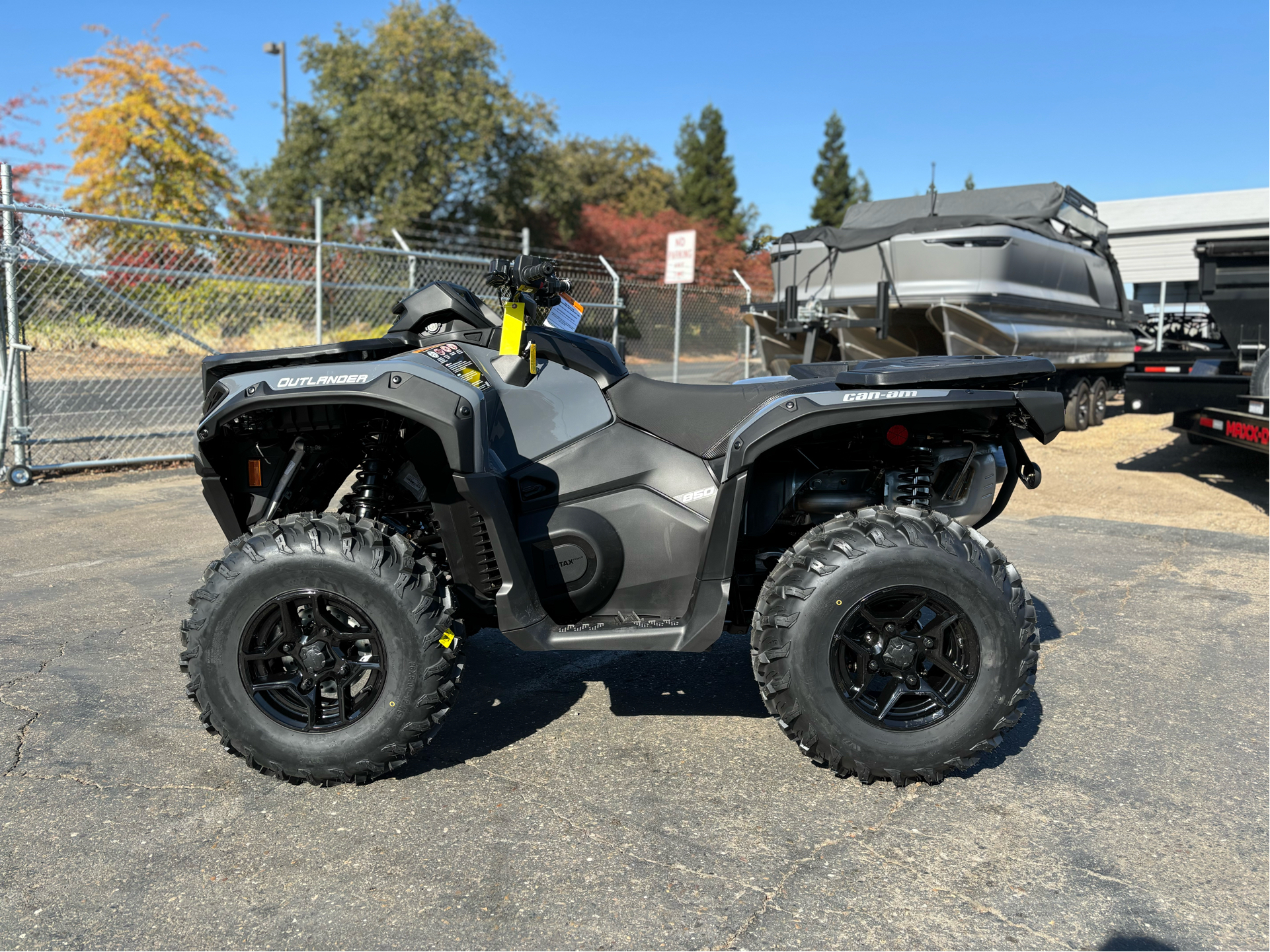 2025 Can-Am Outlander DPS 850 in Acampo, California - Photo 3