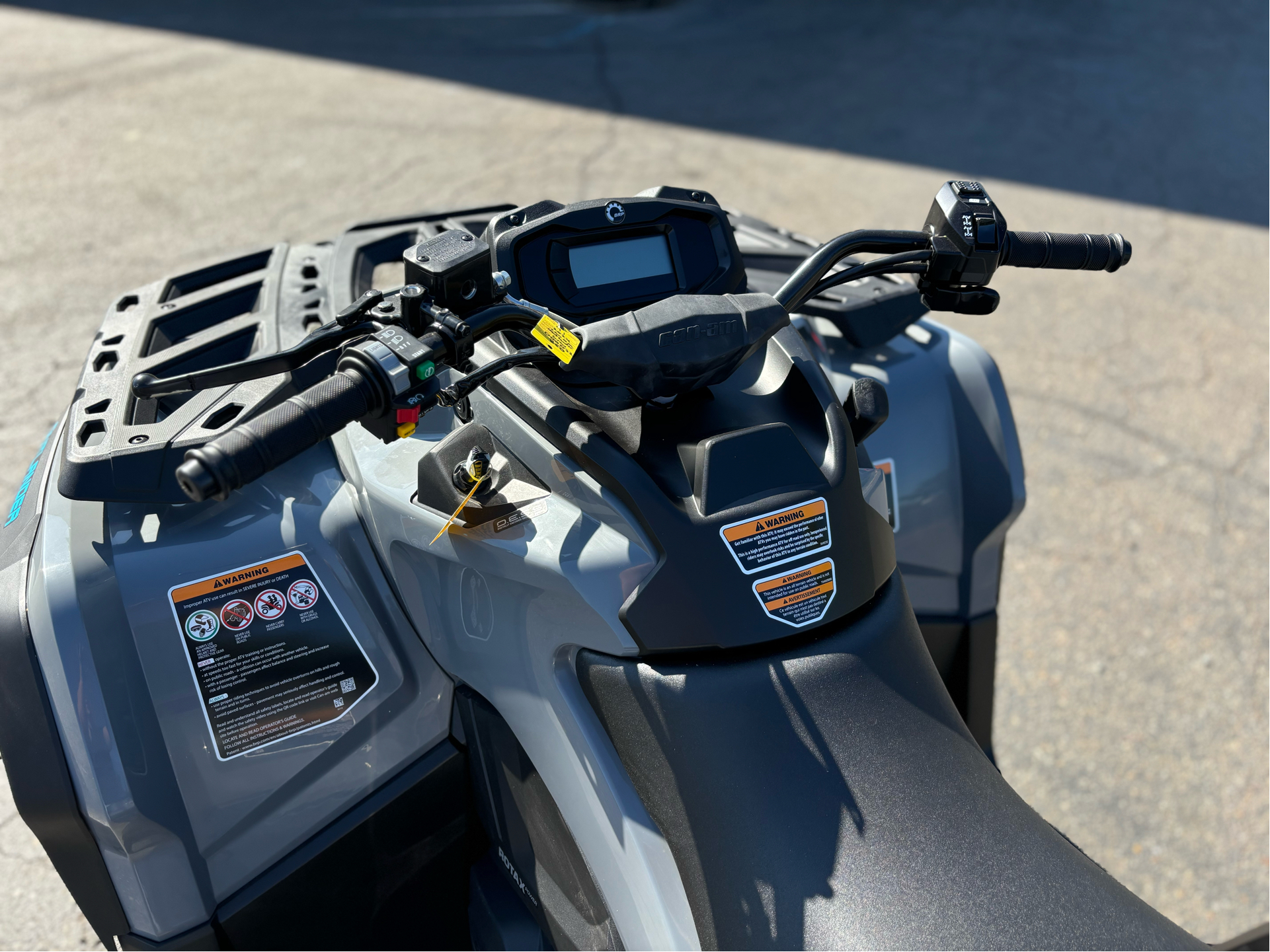 2024 Can-Am Outlander DPS 850 in Acampo, California - Photo 12