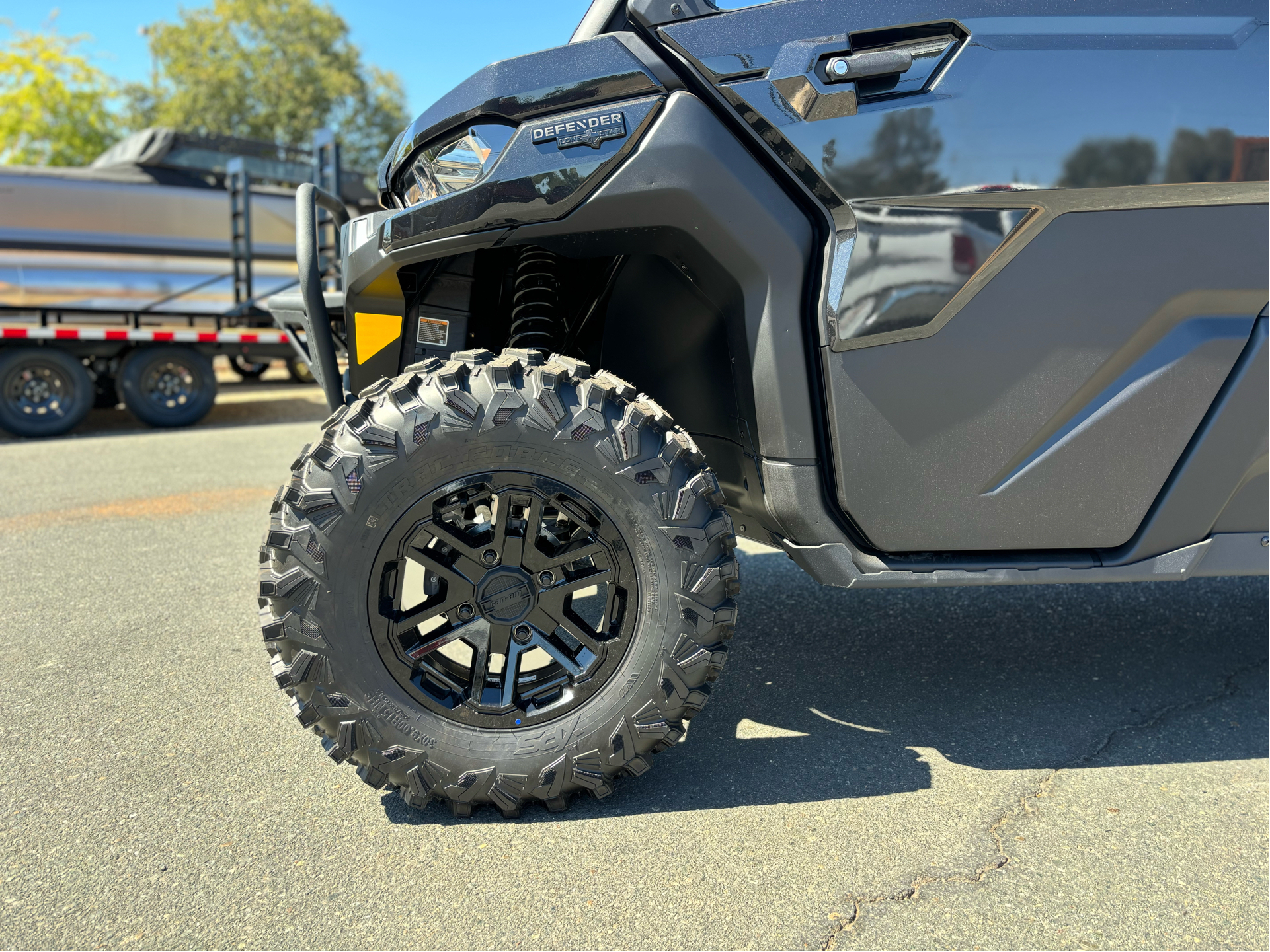 2025 Can-Am Defender MAX Lone Star CAB in Acampo, California - Photo 3