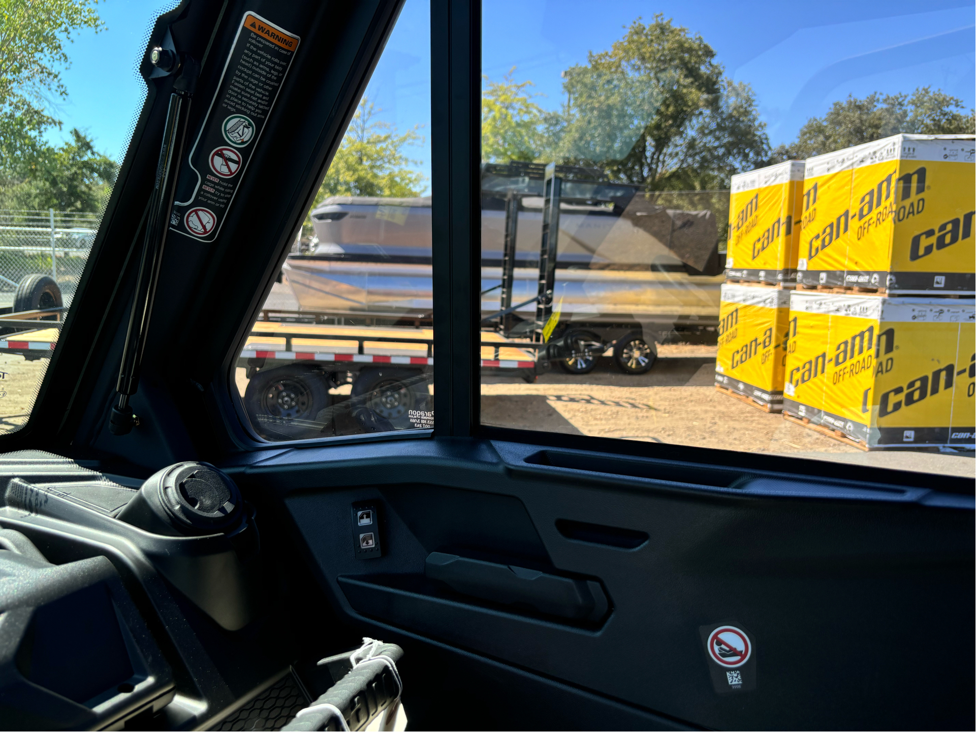 2025 Can-Am Defender MAX Lone Star CAB in Acampo, California - Photo 28