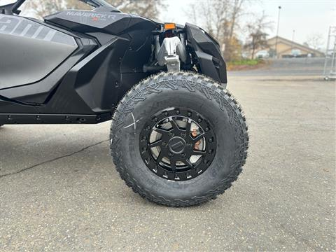 2024 Can-Am Maverick R X RS with Smart-Shox in Acampo, California - Photo 4