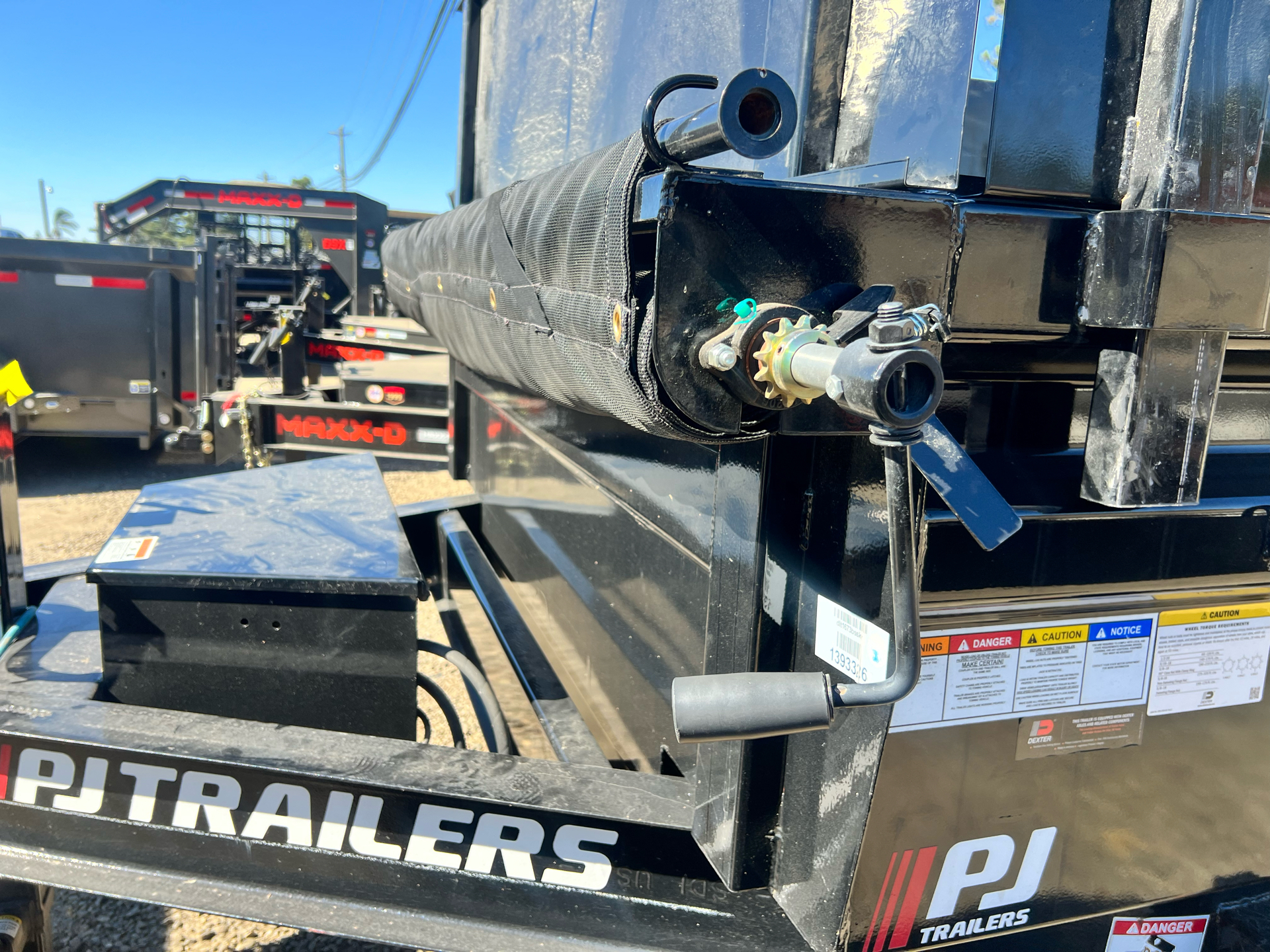 2023 PJ Trailers 14K Low-Profile Dump PRO (DL) 16 ft. in Acampo, California - Photo 6