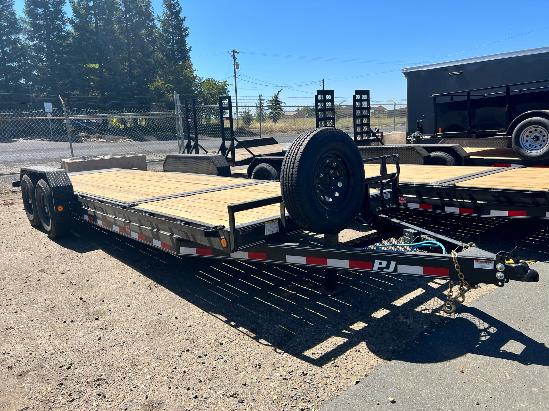 2022 PJ Trailers 6 in. Channel Equipment Tilt (T6) 22 ft. in Acampo, California - Photo 1