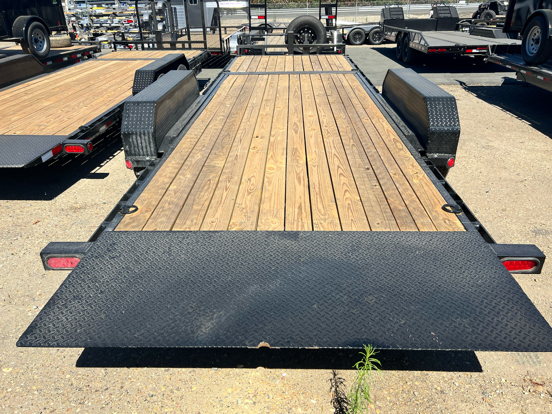 2022 PJ Trailers 6 in. Channel Equipment Tilt (T6) 22 ft. in Acampo, California - Photo 4