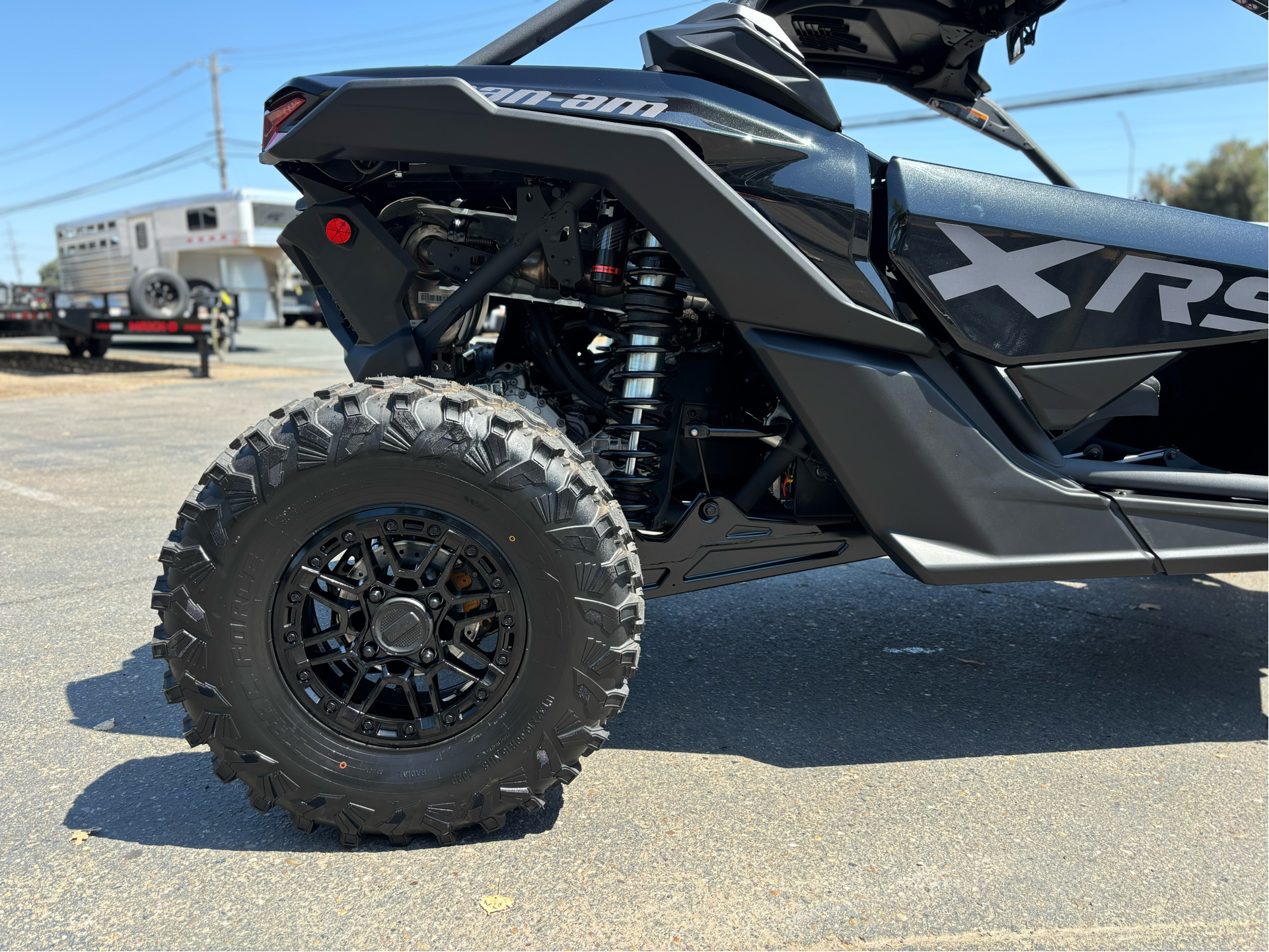 2025 Can-Am Maverick X3 X RS Turbo RR with Smart-Shox in Acampo, California - Photo 9