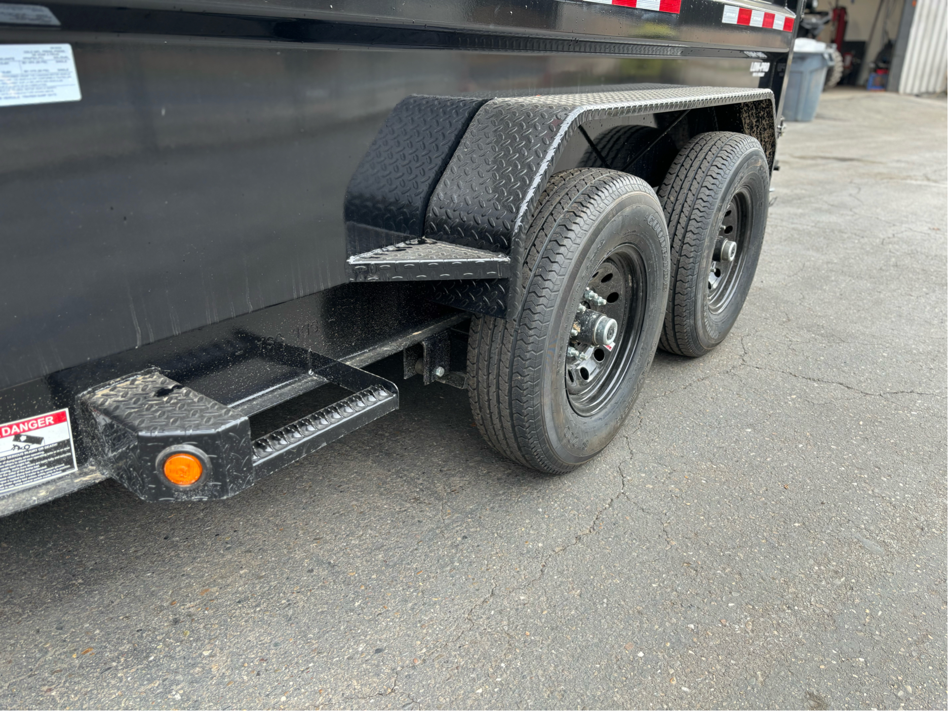 2024 PJ Trailers 83 in. Low-Pro High Side Dump (DM) 12 ft. in Acampo, California - Photo 23