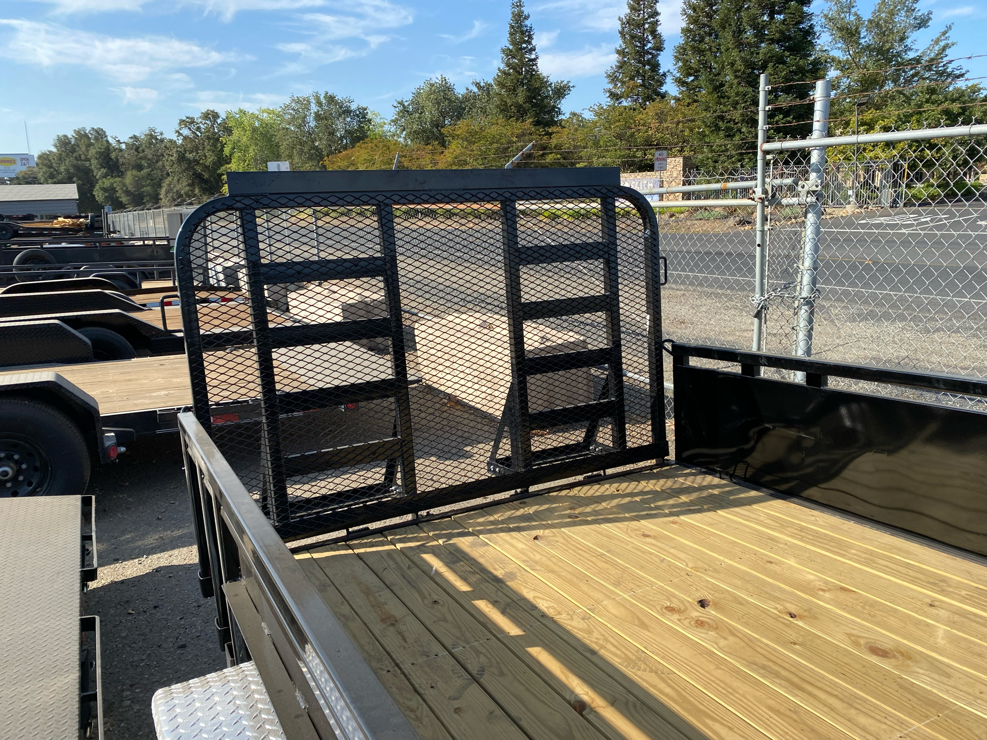 2023 PJ Trailers 83 in. Tandem Axle Channel Utility (UL) 14 ft. in Acampo, California - Photo 7