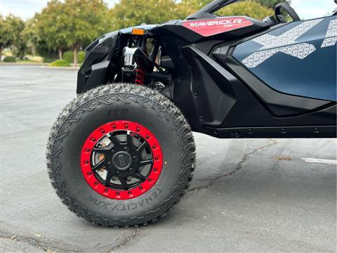 2025 Can-Am Maverick R X RS in Acampo, California - Photo 9