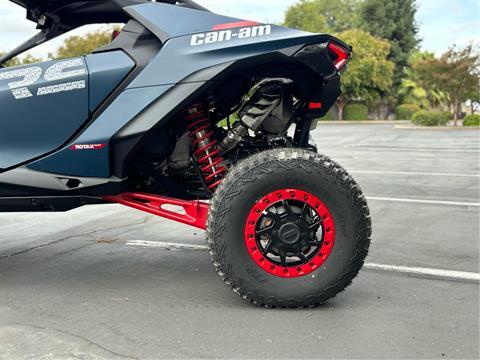 2025 Can-Am Maverick R X RS in Acampo, California - Photo 10