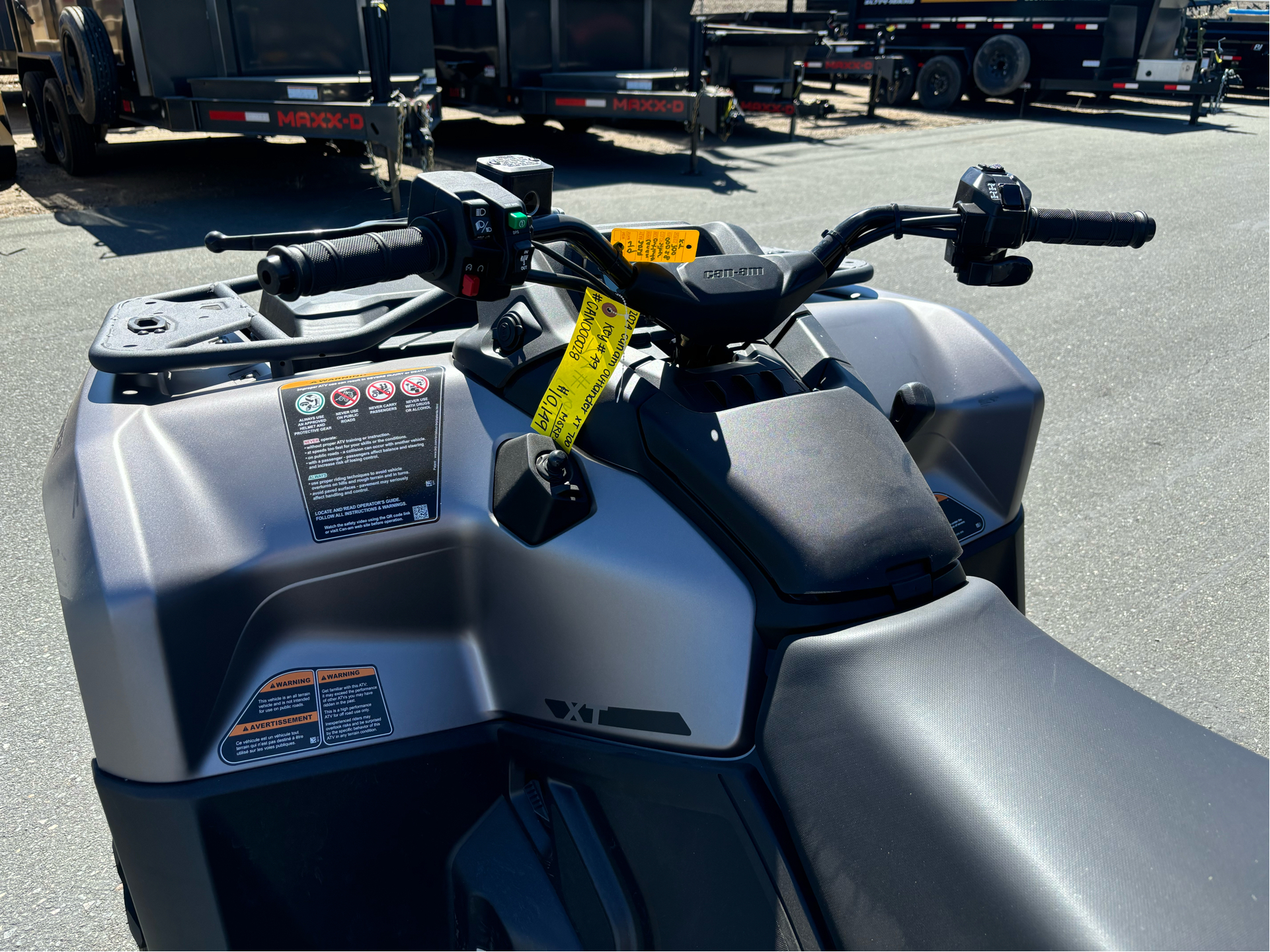 2024 Can-Am Outlander XT 700 in Acampo, California - Photo 9