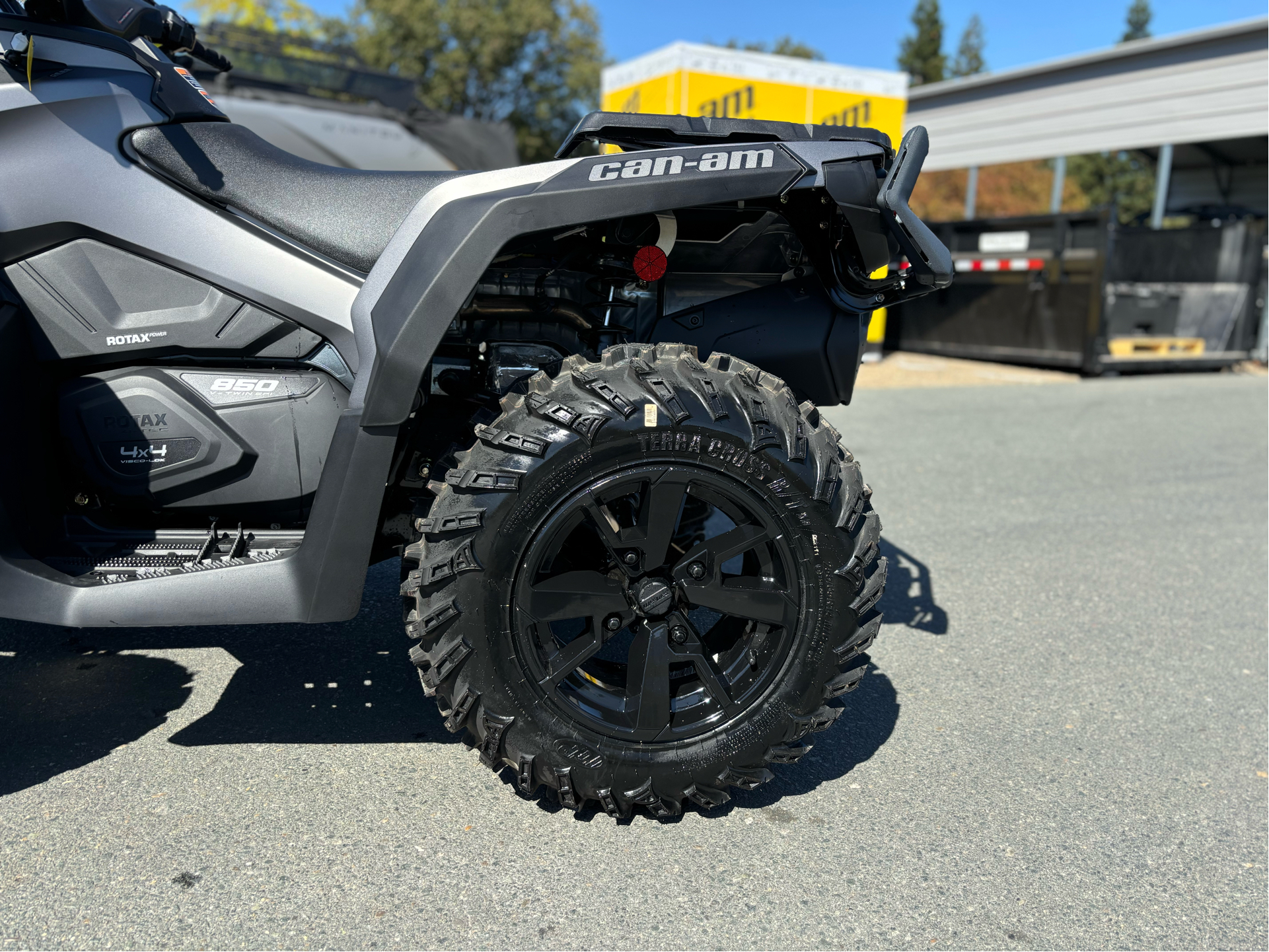 2024 Can-Am Outlander XT 850 in Acampo, California - Photo 5