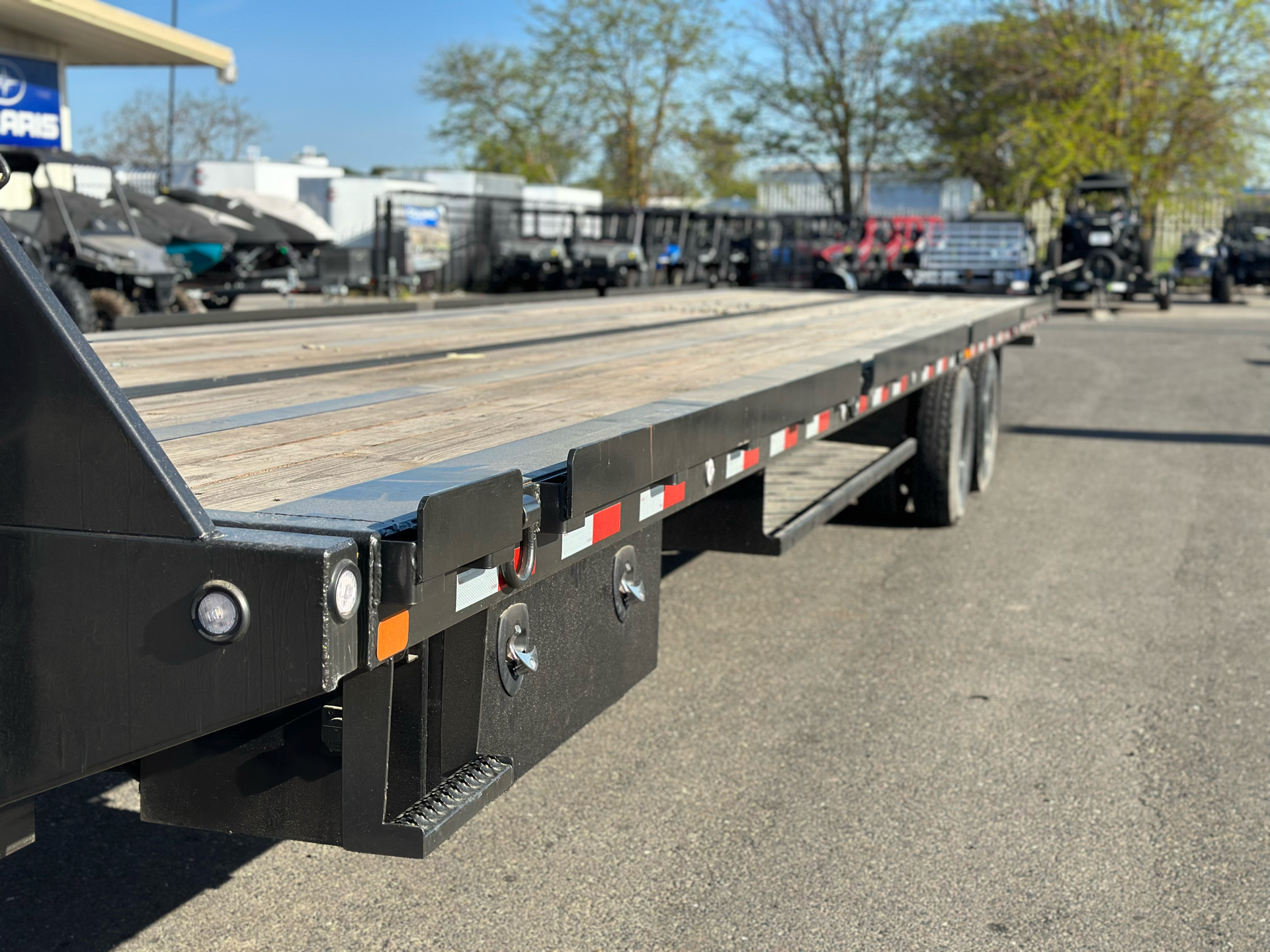 2022 MAXX-D TRAILERS 35' X 102" - LOW PRO TANDEM DUAL FLATBED GN in Merced, California - Photo 4