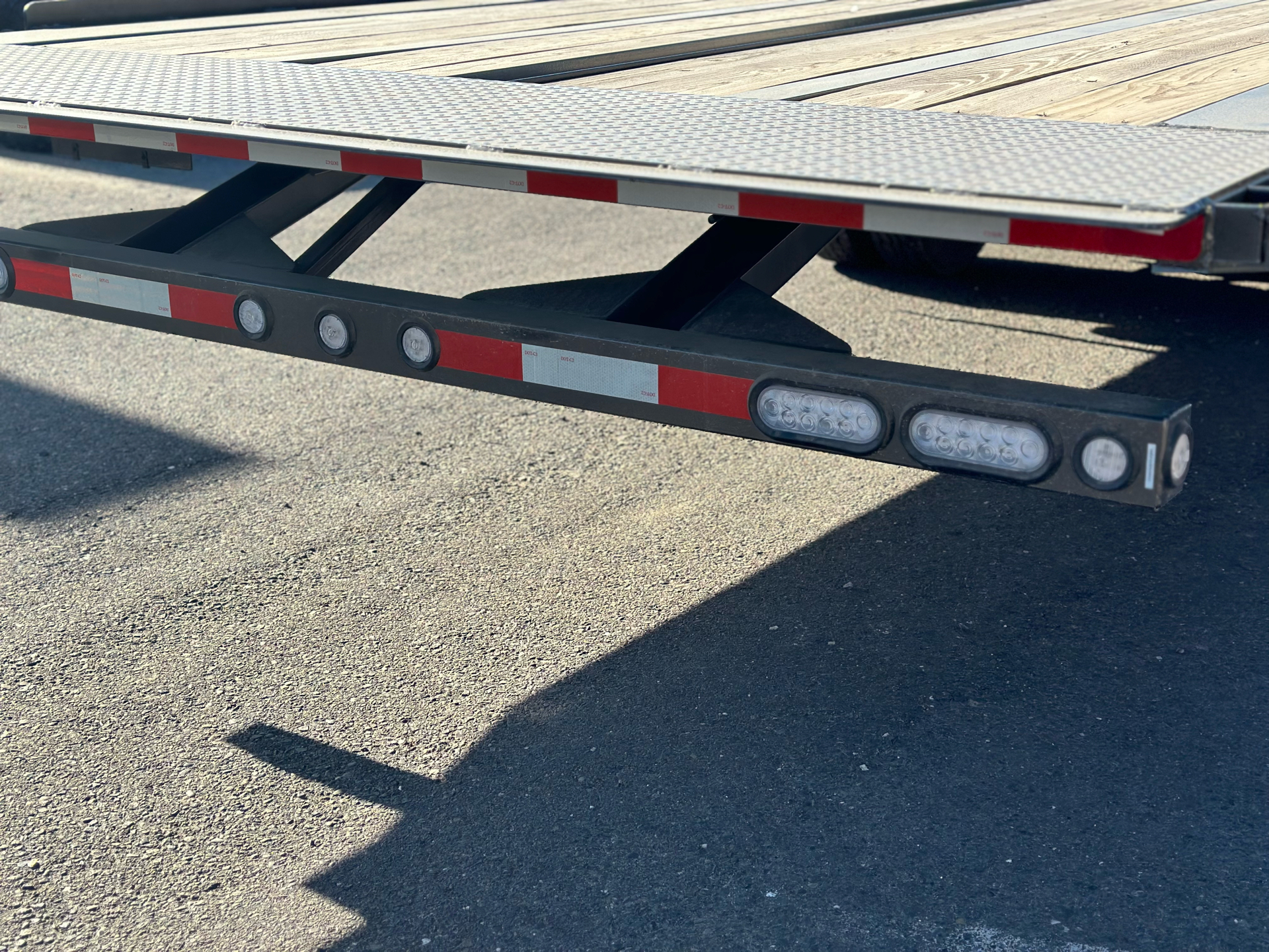 2022 MAXX-D TRAILERS 35' X 102" - LOW PRO TANDEM DUAL FLATBED GN in Merced, California - Photo 13