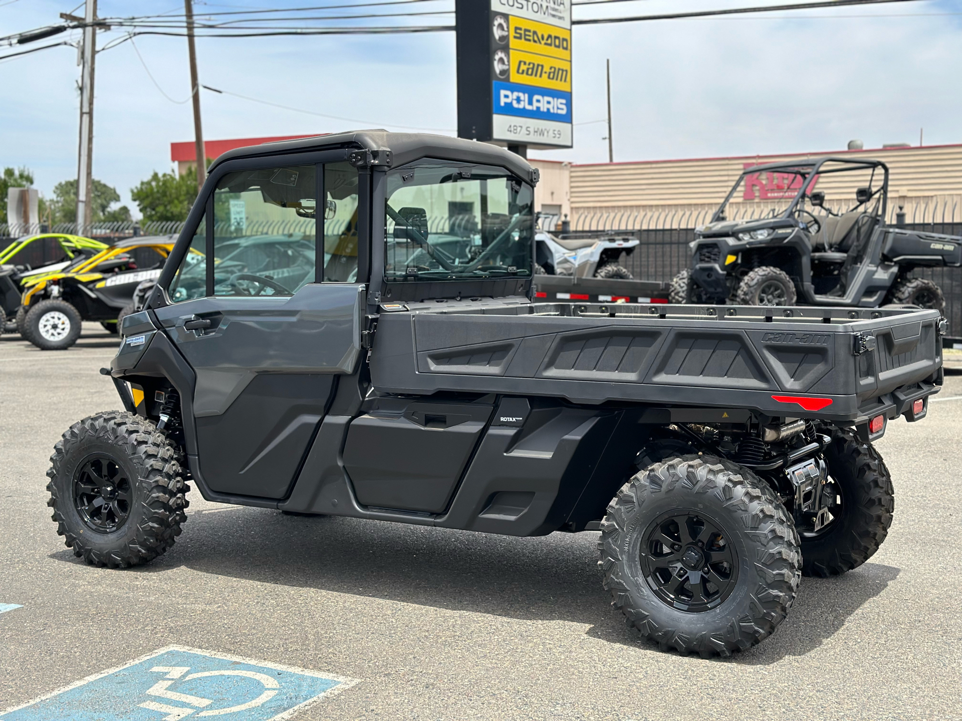 2024 Can-Am Defender Pro Limited in Merced, California - Photo 3