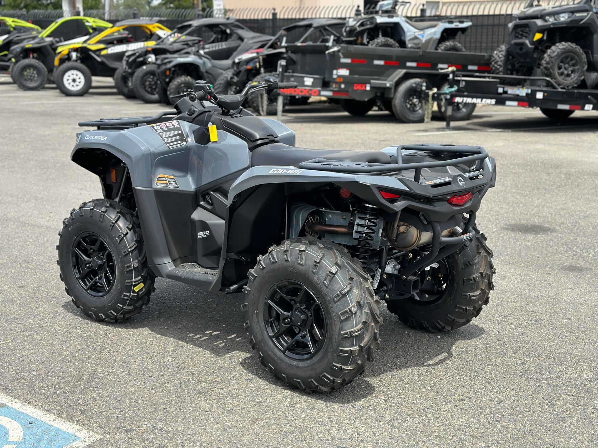 2024 Can-Am Outlander DPS 500 in Merced, California - Photo 3